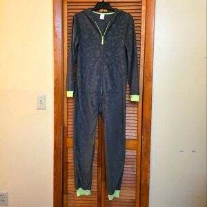 EUC Cat & Jack Kids Hooded Union Suit Size XL